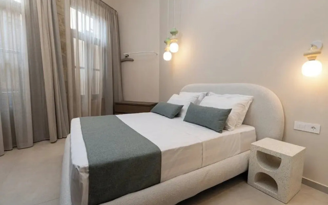 Madonna del Mare City Hotel