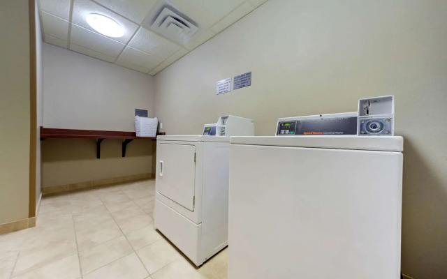 Sleep Inn & Suites Bismarck I-94