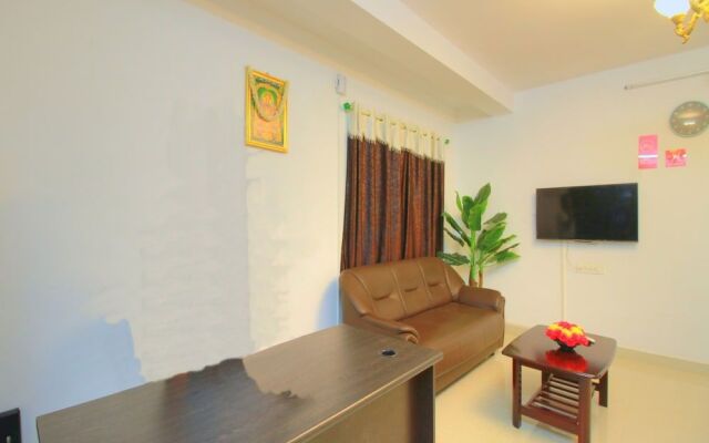 Oyo 15478 Lalana Residency
