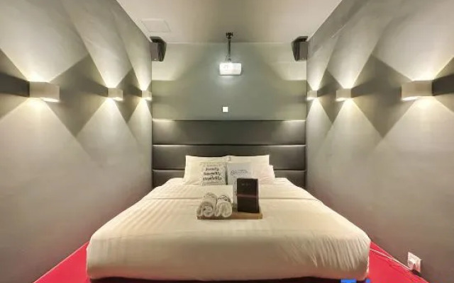 Teega Residence By Stayrene