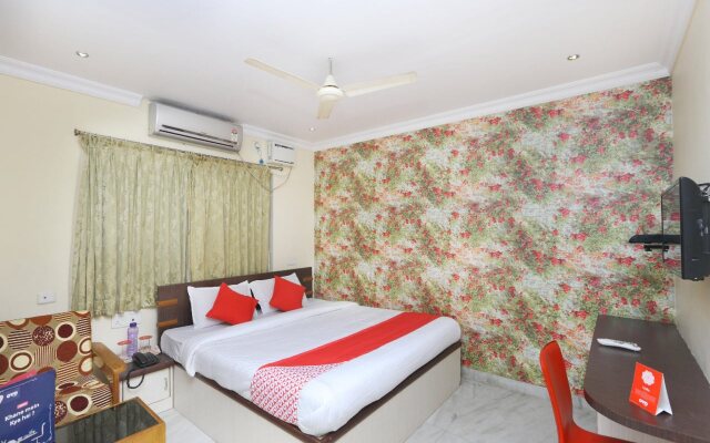 OYO 1054 Hotel AVNB Towers