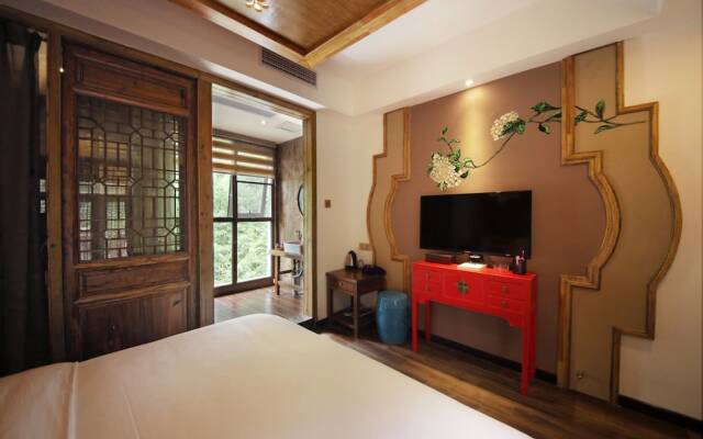 Zhangjiajie One City One Inn