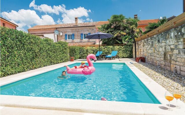 Amazing Home in Rovinj With Wifi and 2 Bedrooms