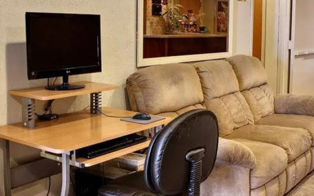 Watertown Rodeway Inn