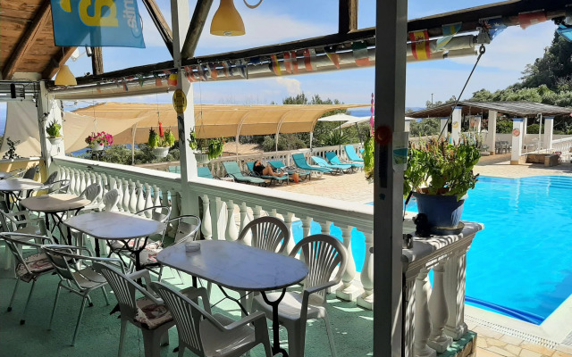 Sea-view Apartment in Benitses with Terrace or Balcony