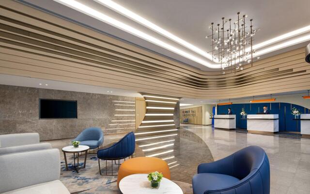 Holiday Inn Express Yibin, an IHG Hotel