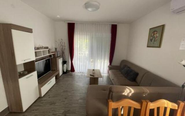 Apartmani Mirela