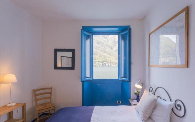 Deriva Apartment on Careno's Beach by Rent all Como