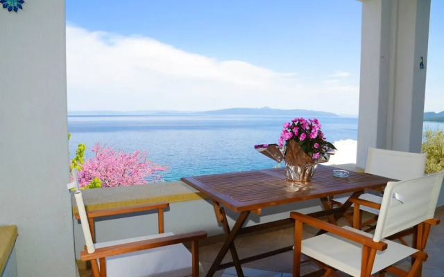 Athena Charming apt with stunning view