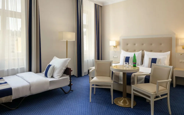 Hotel Nabokov