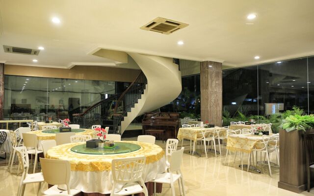 Hotel 55