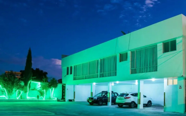 Hotel La Colina