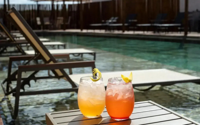 Nanii Hotel