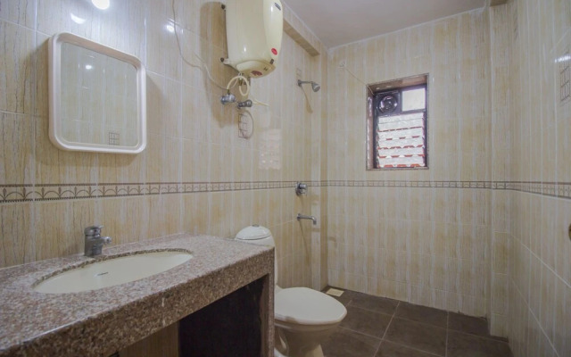 OYO 18720 Home Alluring 3BHK Dona Paula