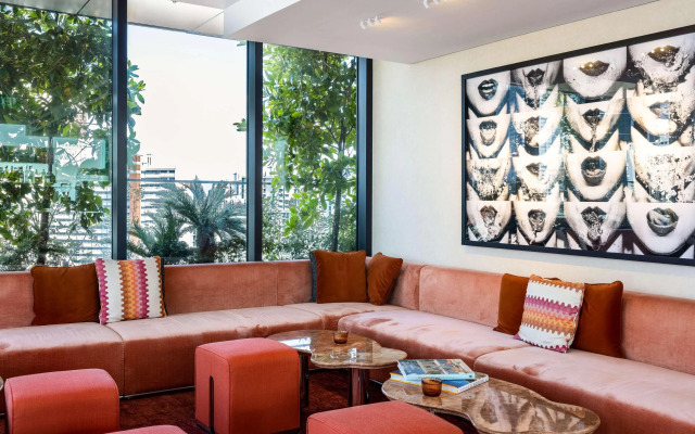 Mondrian Singapore Duxton