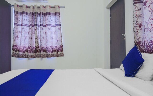 OYO 24138 SilverKey Shri Homes