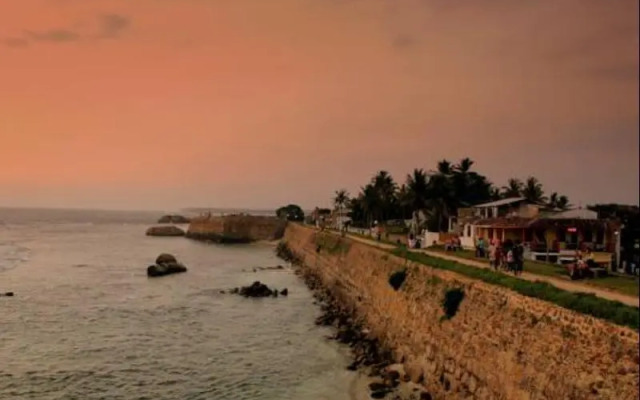 Fort Fifty Inn Guest House & Restaurant