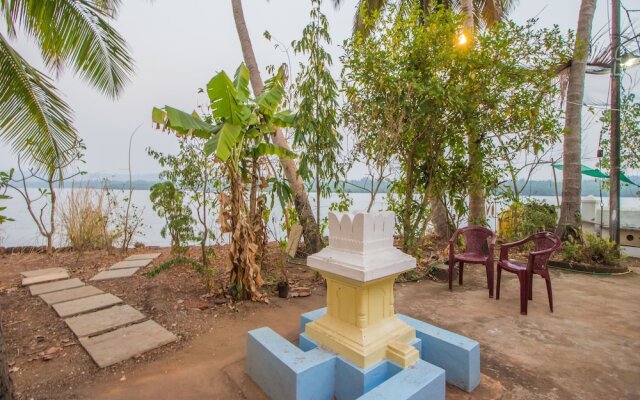 OYO 11588 Home Riverside 3BHK Goan Villa Siolim