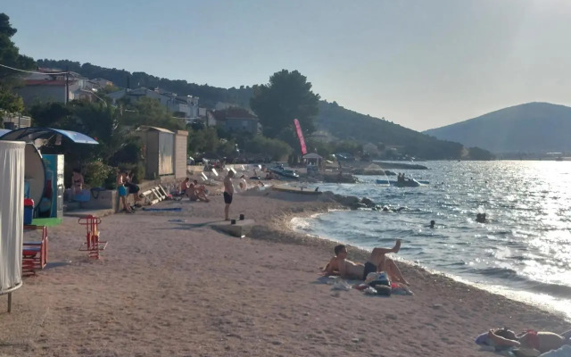Peaceful & cozy Rest House, 80m from beach