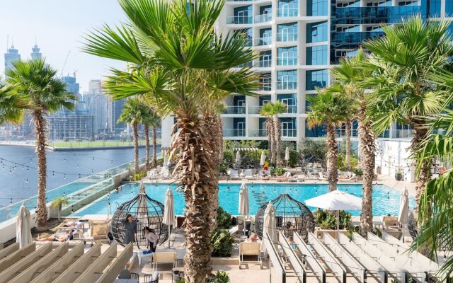 SuperHost - DAMAC Maison Prive Studios