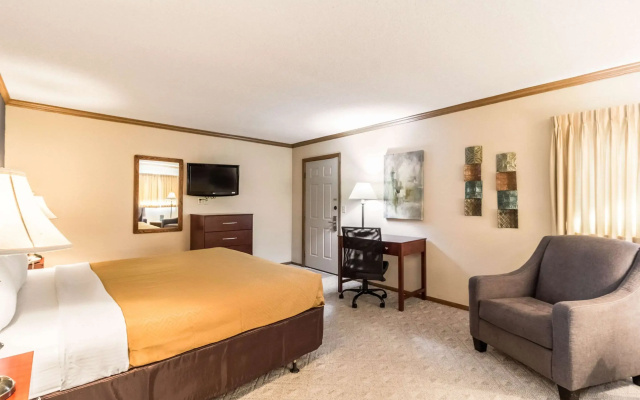 Econo Lodge Valley City