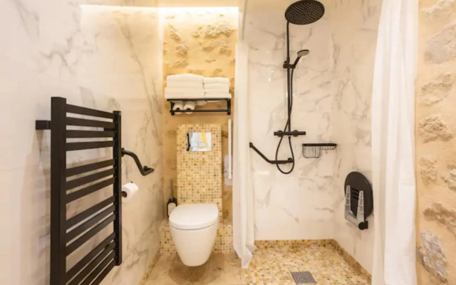 C0 4 Everyone in París