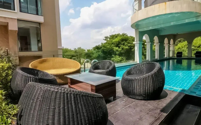 Nida Rooms Classical Suan Luang Srinakarin