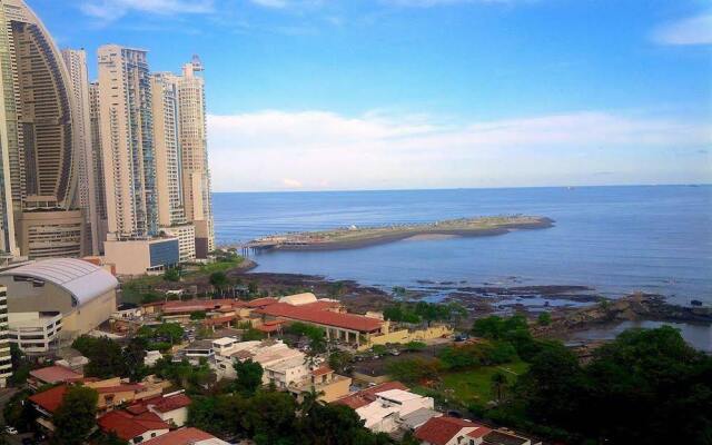 San Roque Suites & Apartments
