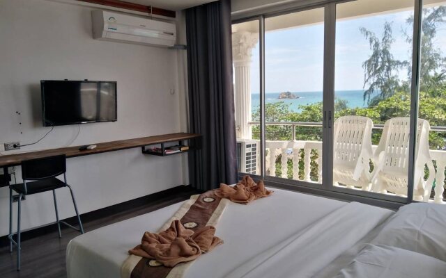 Pimpimarn Beach Hotel