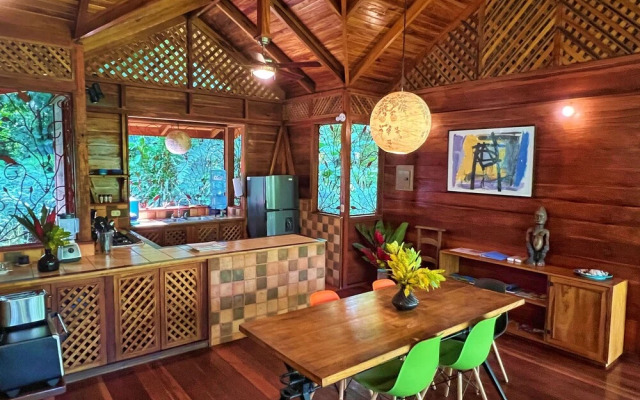 Geckoes Lodge