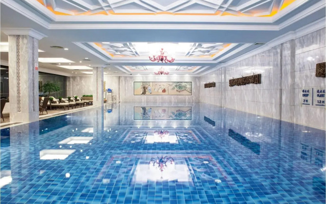 Sky Fortune Boutique Hotel