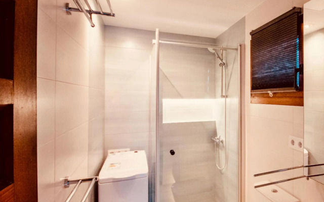 Casita blanca near yumbo