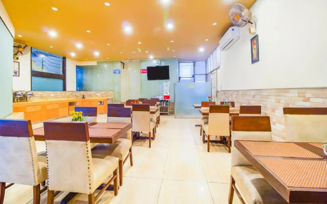 FabHotel Marble Arch Karol Bagh