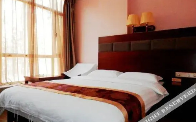 Yongdenghong Yi Hotel