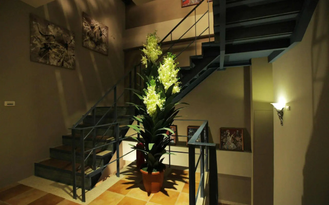Yuga House