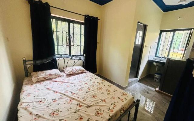 Calangute Beach Guest House