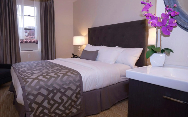 Urban Boutique Hotel