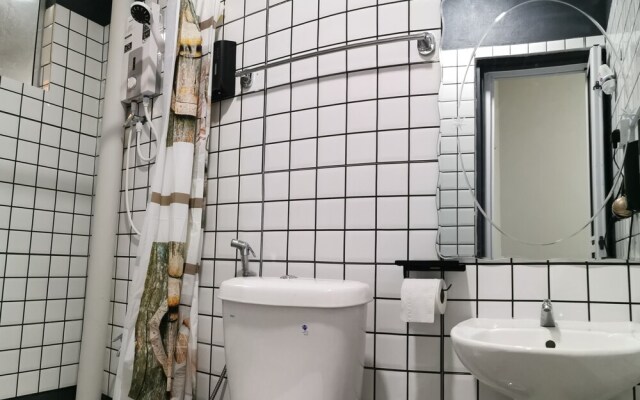 The Nest Hostel Semporna