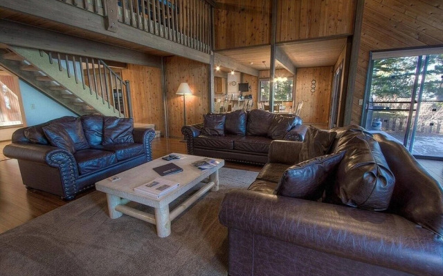 Cyh1281- Tahoe Acres 5 Bedroom Home