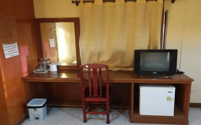 Chaiyaphruk Grand Hotel