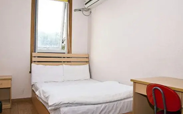 Shanghai Rutai Hotel