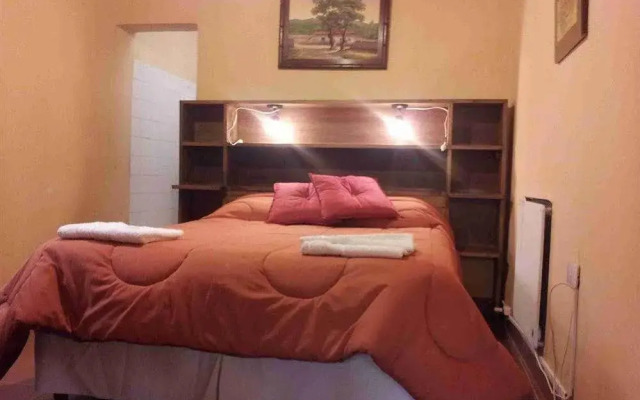 La Casona Amarilla