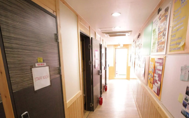 Hi Korea Guest House - Hostel, Caters to Women