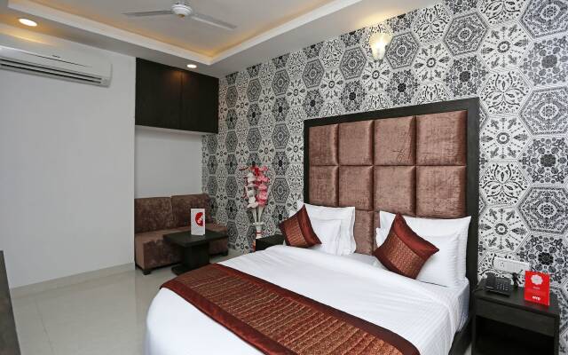 OYO 14769 Hotel Belmonk