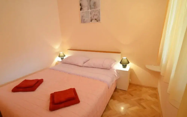 Bernardo in Rovinj With 1 Bedrooms and 1 Bathrooms