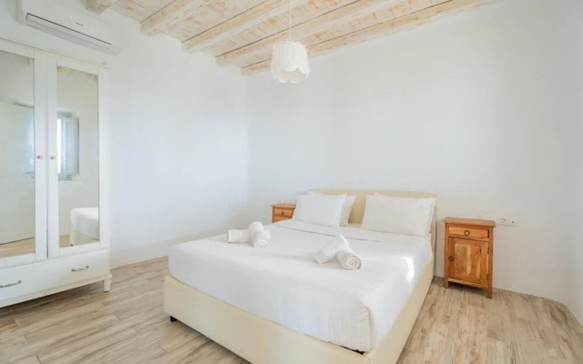 Mykonian Leisure Villas & Suites