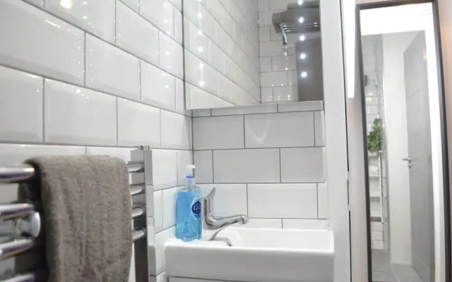 MediaHub Apartment 1