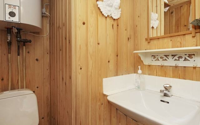 Cozy Holiday Home in Frederikshavn With Sea View