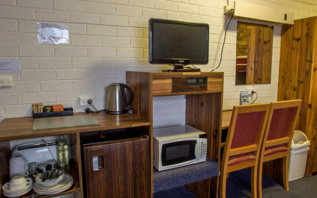 Arabella Motor Inn (formerly South Tweed Motor Inn)