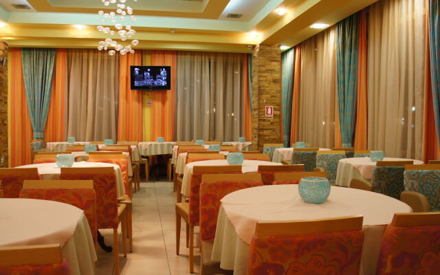 Chryssi Akti, Sure Hotel Collection by Best Western